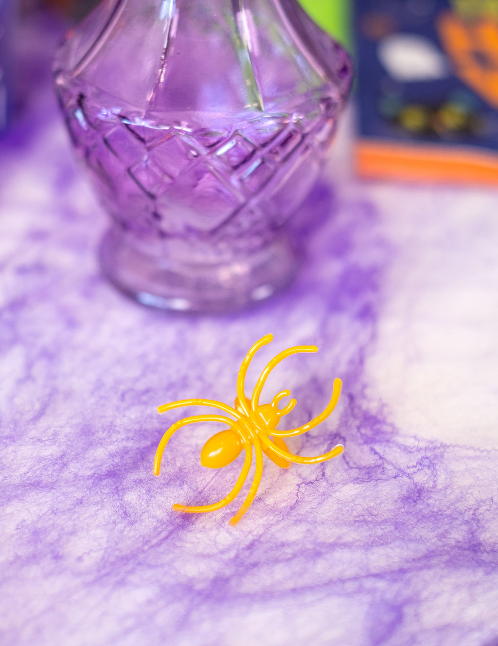72 chauve-souris et araignées en plastique 2 x 4 cm bagues halloween