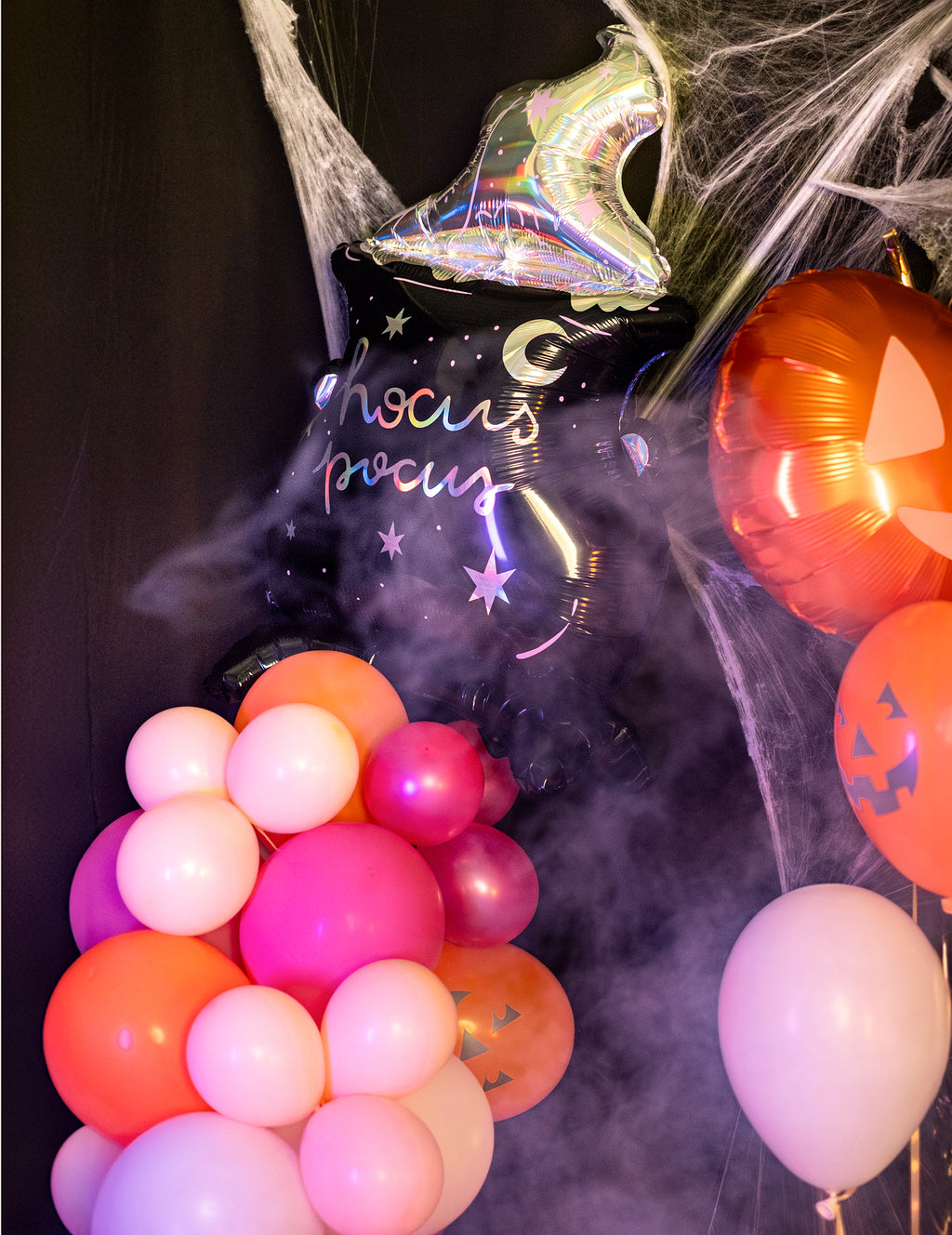 Ballon en aluminium géant chaudron 64 x 109 cm hocus pocus iridescent