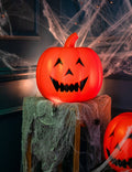 Les citrouilles lumineuses — citrouille lumineuse en plastique, 32 cm