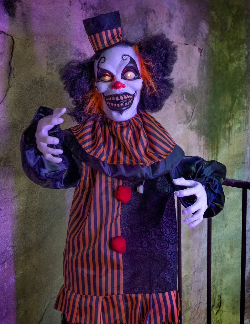 Clown démoniaque animé - 170 cm