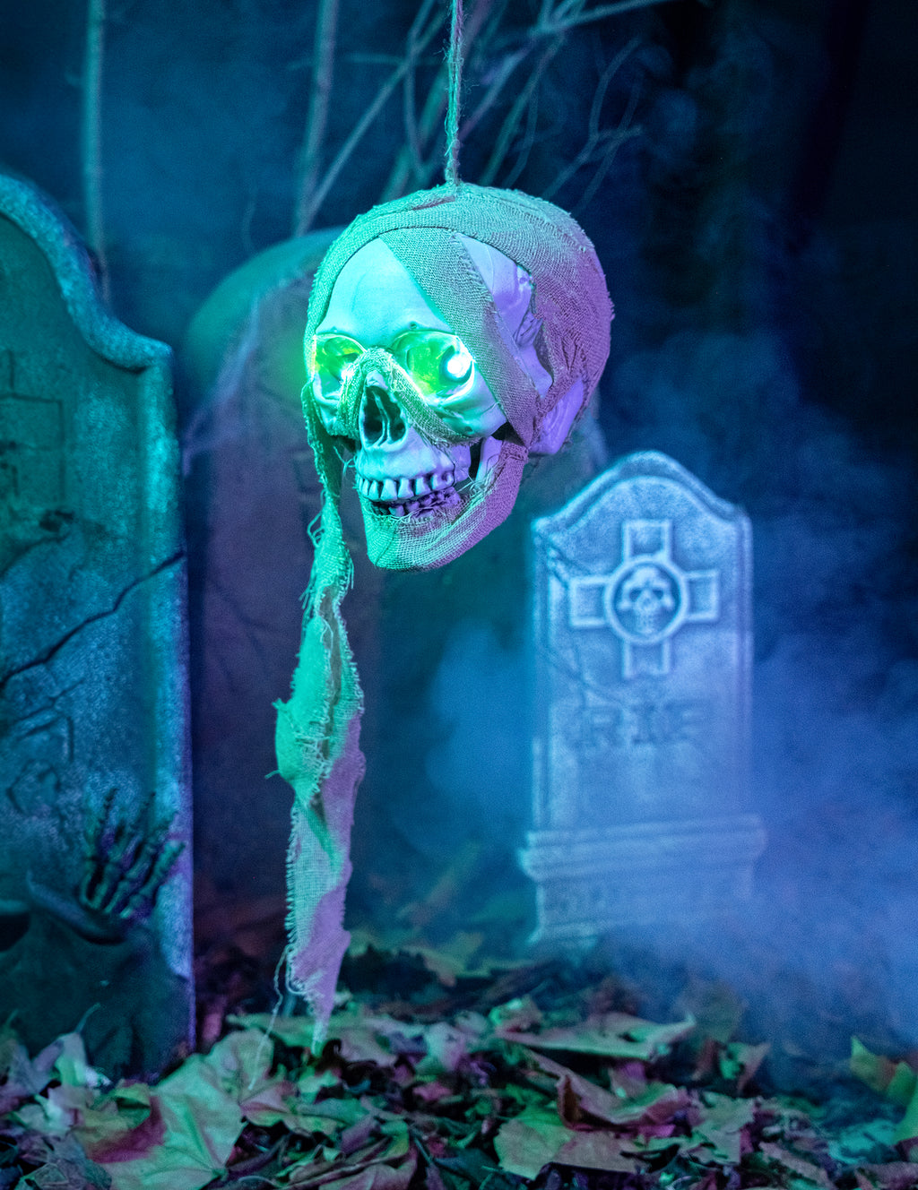 Le trésor du pirate maudit — tête de mort pirate lumineuse à suspendre, 53 cm