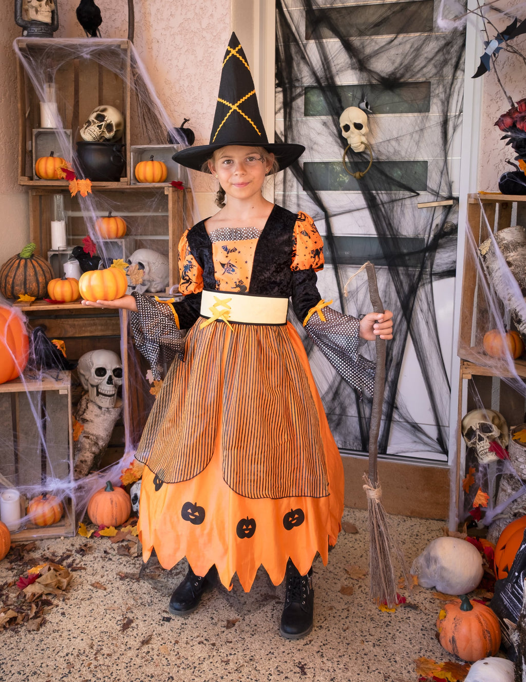 Pack sorcière orange fille Halloween — photo des articles