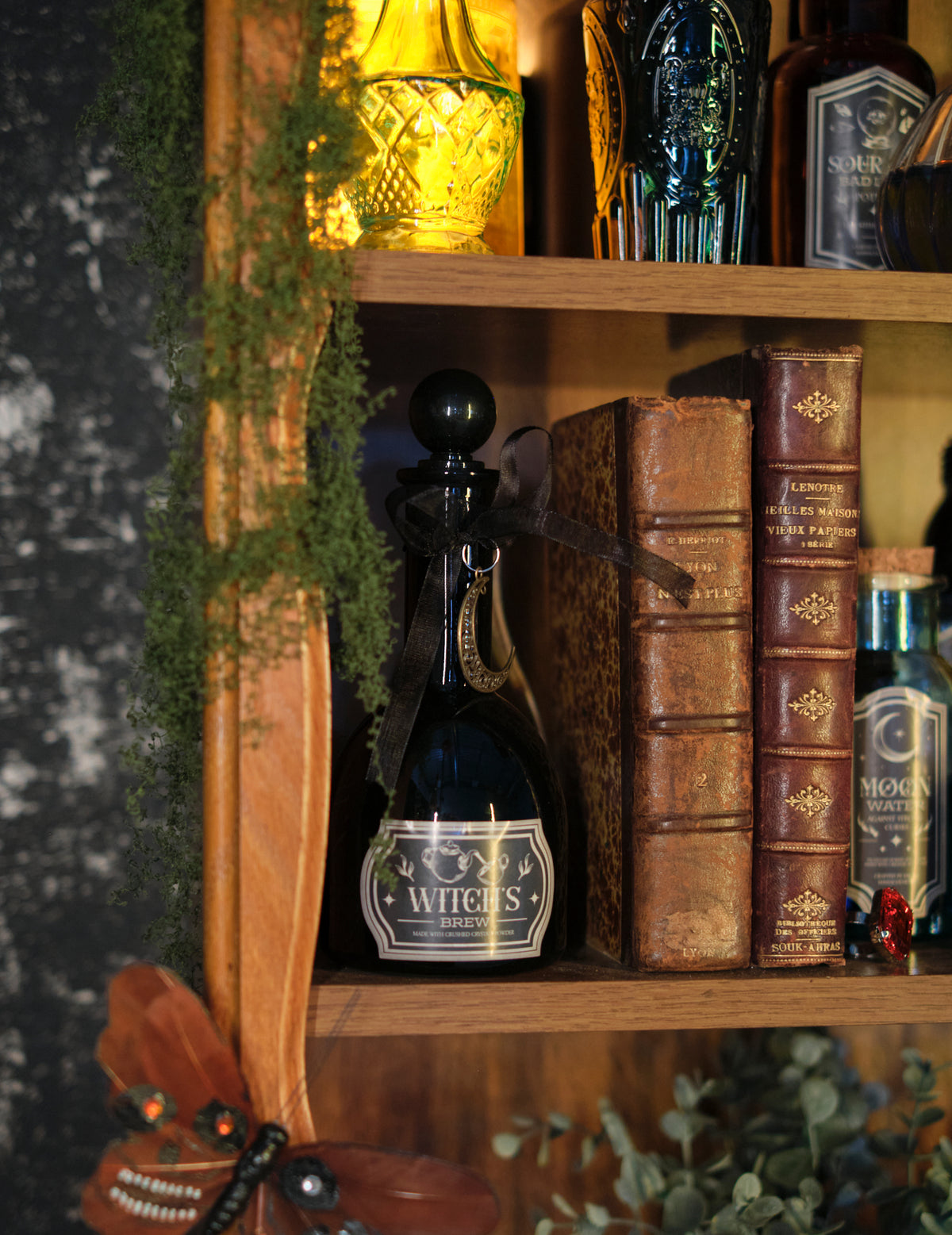 Le cabinet de la sorcière — fiole en verre « magie noire », 19,5 cm