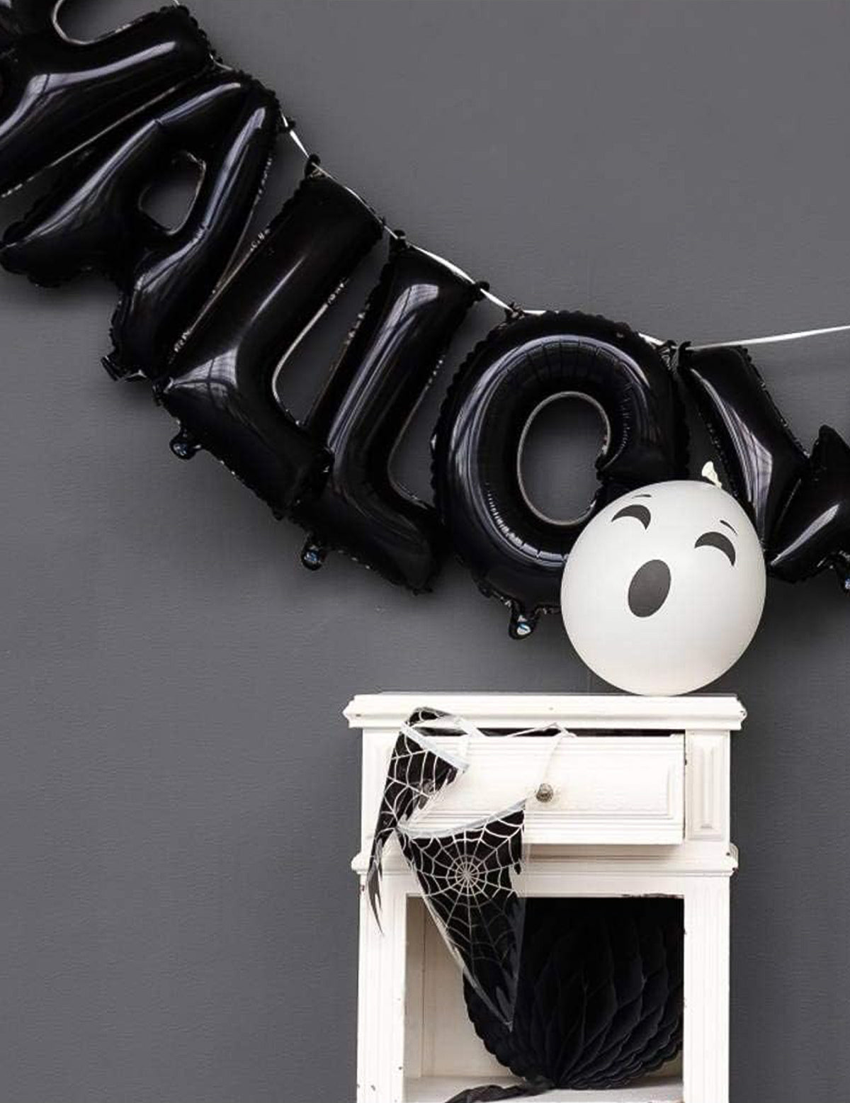 Guirlande ballons aluminium Halloween lettres noires 40 cm