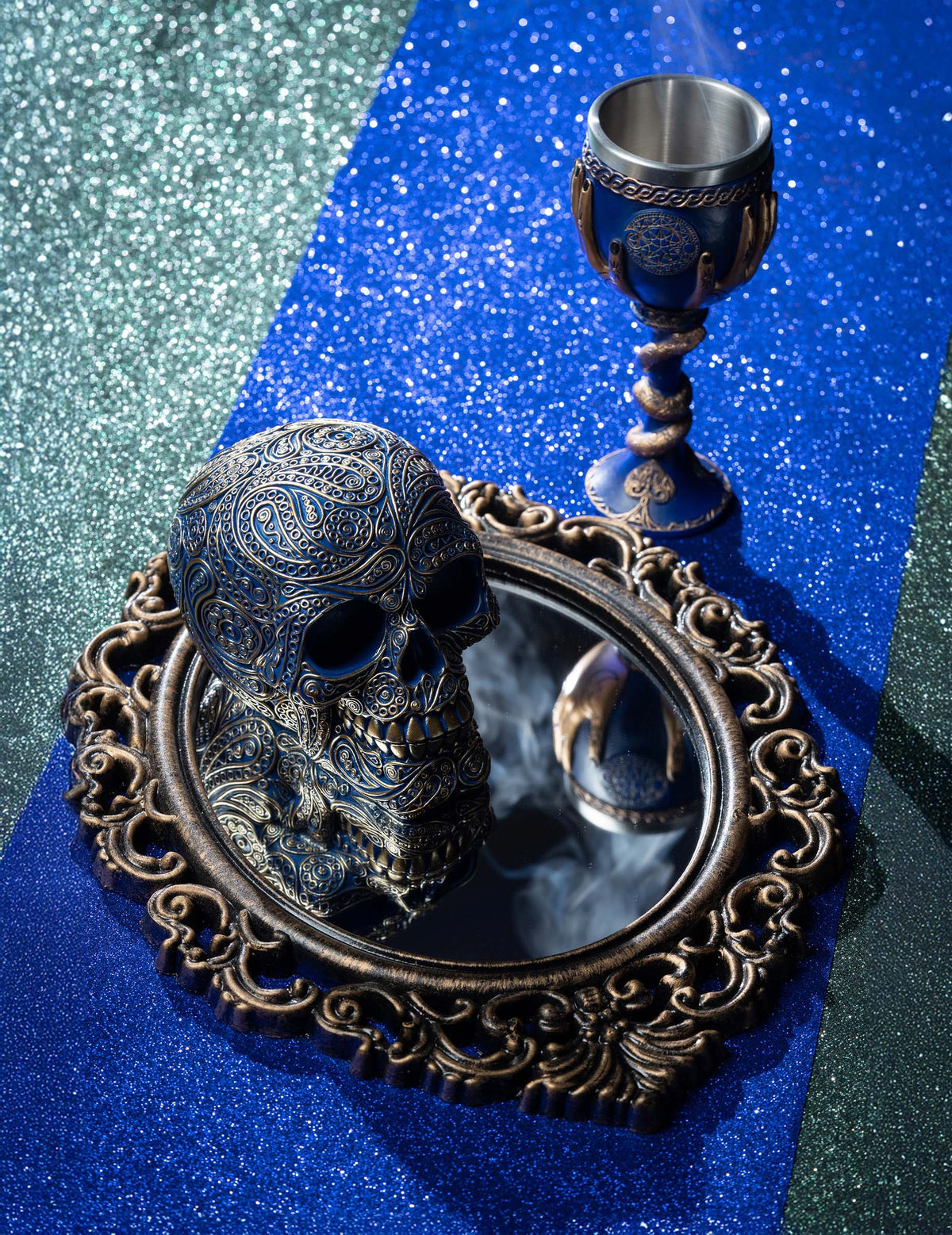 Le manoir gothique — miroir noir et bronze, 40 cm