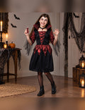 Illustration du Pack vampire satiné fille Halloween porté, décor non inclus