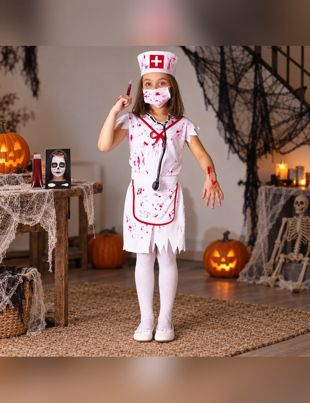 Illustration du Pack infirmière zombie blanche fille porté, décor non inclus