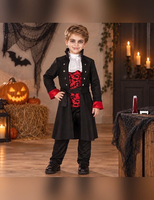 Illustration du Pack comte vampire garçon porté, décor non inclus